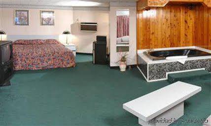 Warren Downtown Motor Inn المظهر الخارجي الصورة